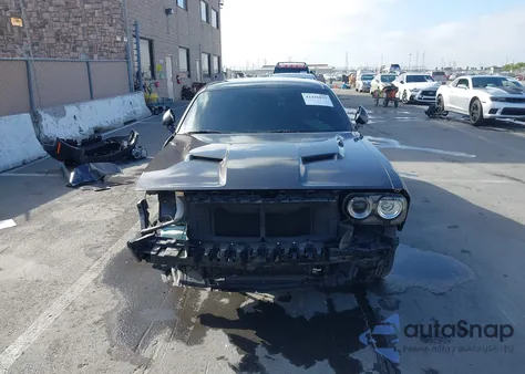 2016 Dodge Challenger Sxt из США, поврежденный, VIN 2C3CDZAG6GH240178